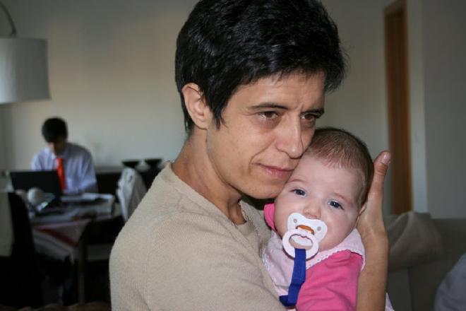 04/11/2007 - Helena com a Tia Raquel